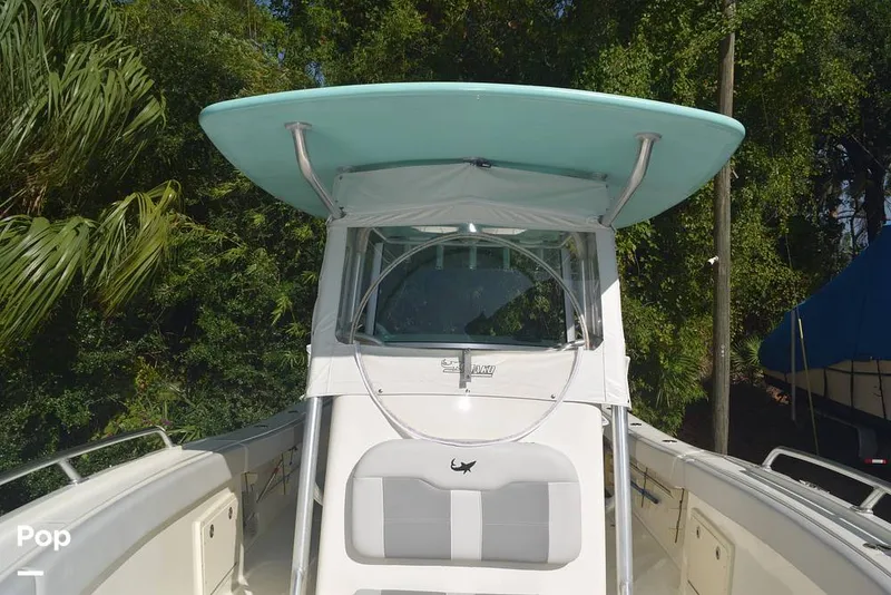 Slide: The Image of Mako 284 CC 2020 - 15913896