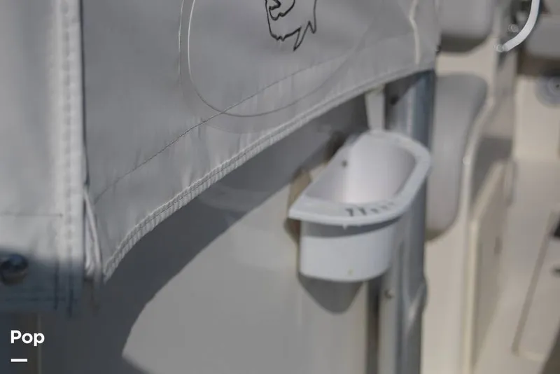 Slide: The Image of Mako 284 CC 2020 - 15913786