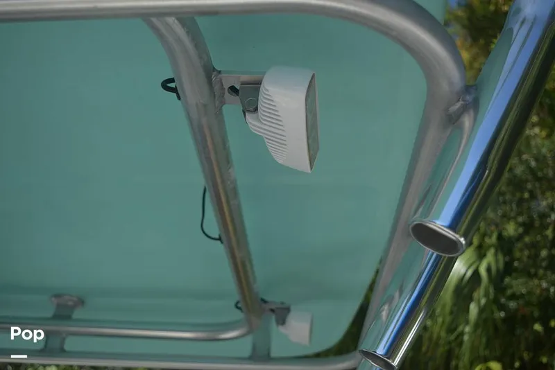 Slide: The Image of Mako 284 CC 2020 - 15913791