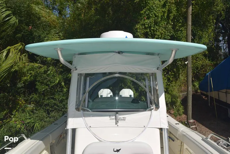 Slide: The Image of Mako 284 CC 2020 - 15913807