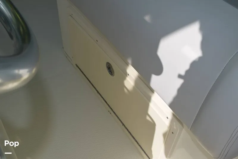 Slide: The Image of Mako 284 CC 2020 - 15913811