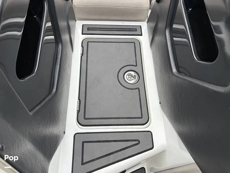 Slide: The Image of Centurion Enzo FS44 2016 - 15737737