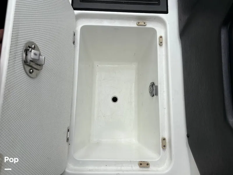 Slide: The Image of Centurion Enzo FS44 2016 - 15737738