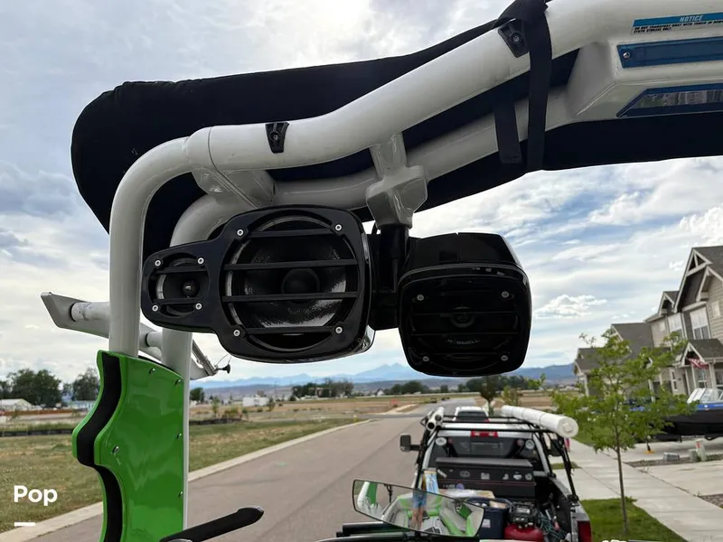 Slide: The Image of Centurion Enzo FS44 2016 - 15737743