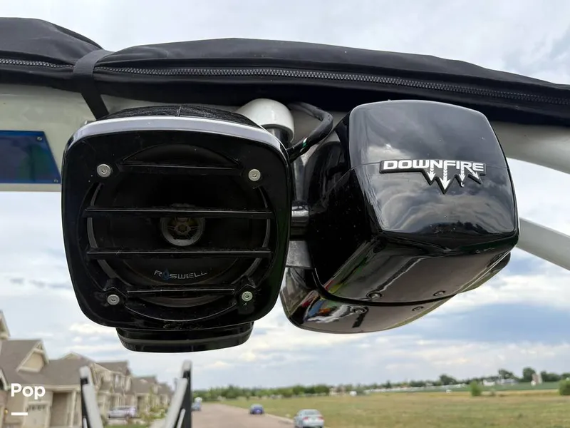 Slide: The Image of Centurion Enzo FS44 2016 - 15737770