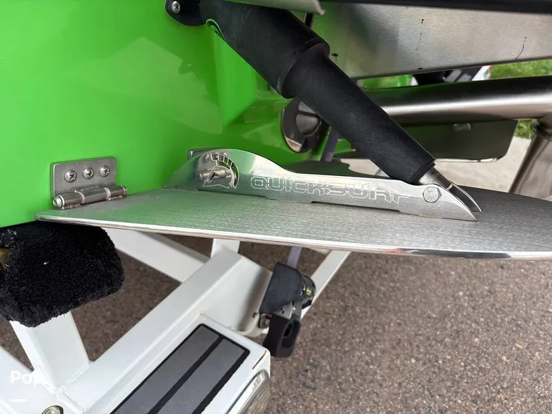 Slide: The Image of Centurion Enzo FS44 2016 - 15737818