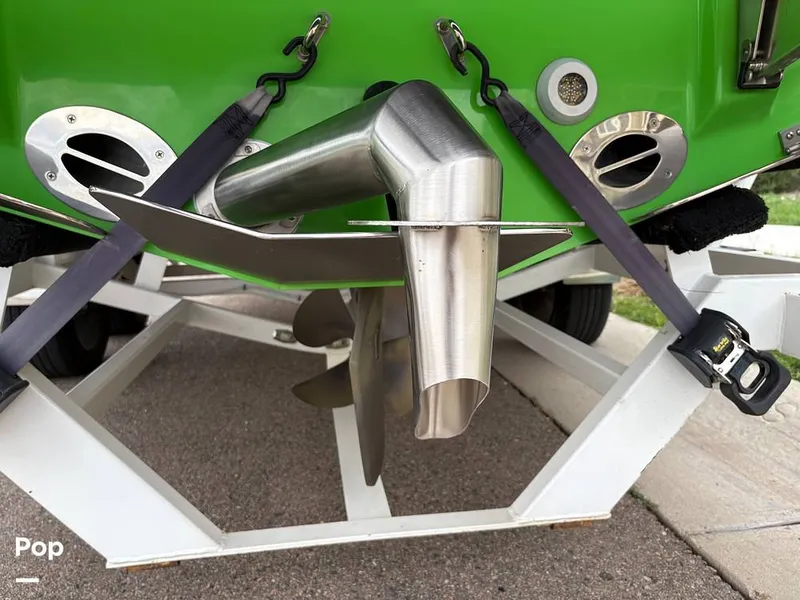 Slide: The Image of Centurion Enzo FS44 2016 - 15737820