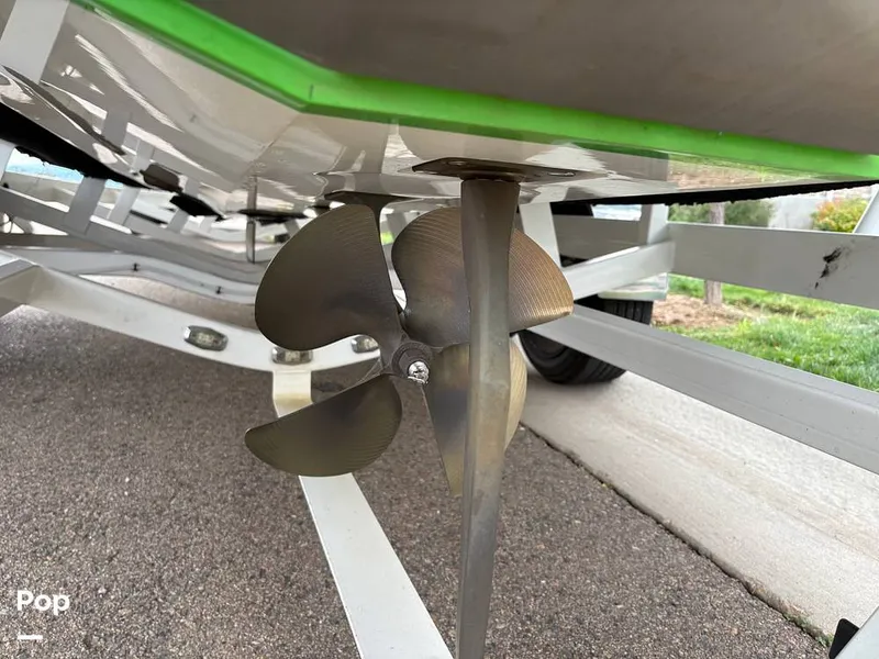 Slide: The Image of Centurion Enzo FS44 2016 - 15737822