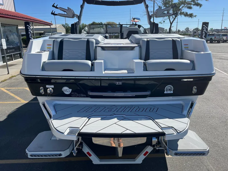 Slide: The Image of Malibu 26 LSV 2026 - 5