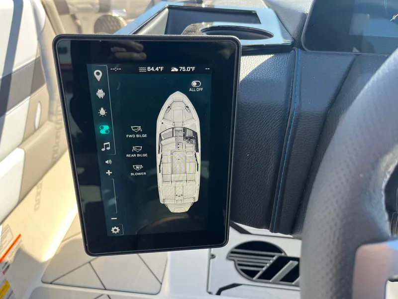 Slide: The Image of Malibu 26 LSV 2026 - 33