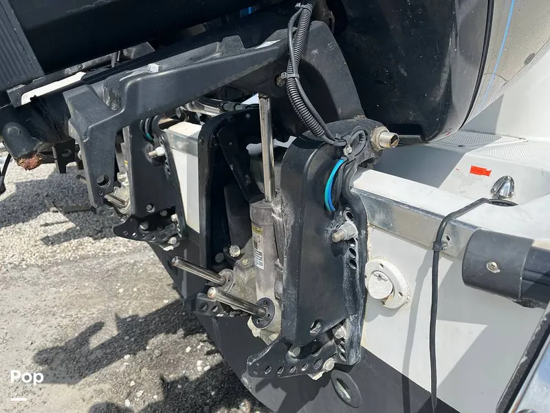 Slide: The Image of Mako 252 2005 - 15686976