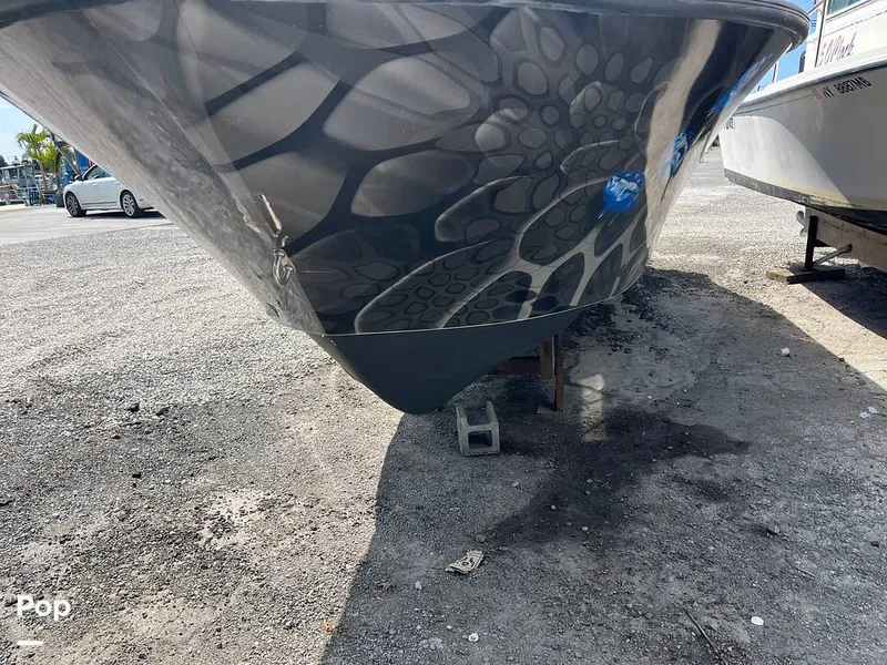 Slide: The Image of Mako 252 2005 - 15687007