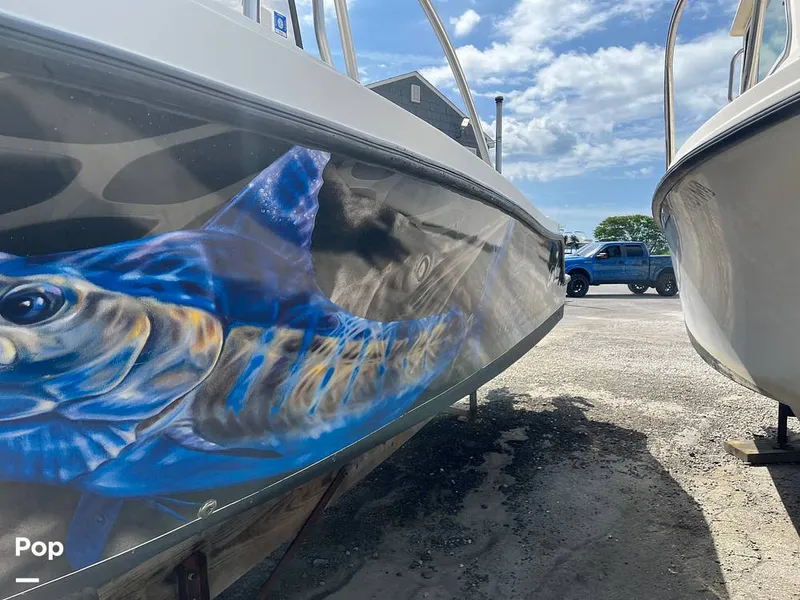 Slide: The Image of Mako 252 2005 - 15687011