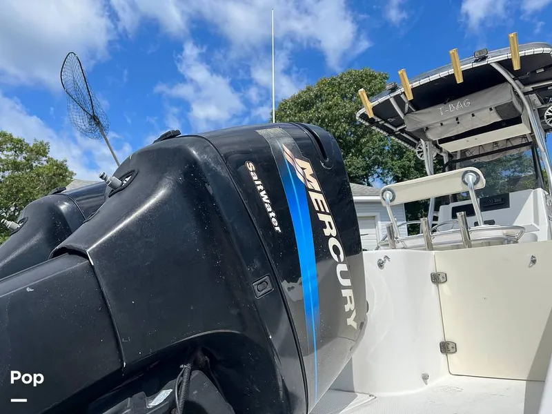 Slide: The Image of Mako 252 2005 - 15686977