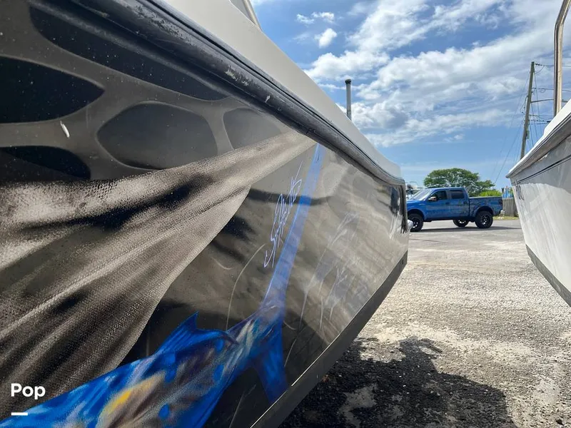 Slide: The Image of Mako 252 2005 - 15687014