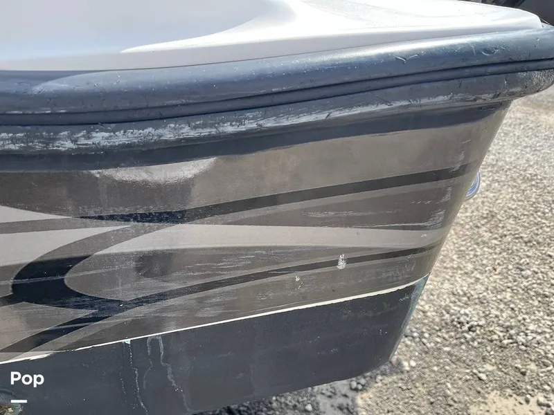 Slide: The Image of Mako 252 2005 - 15687020