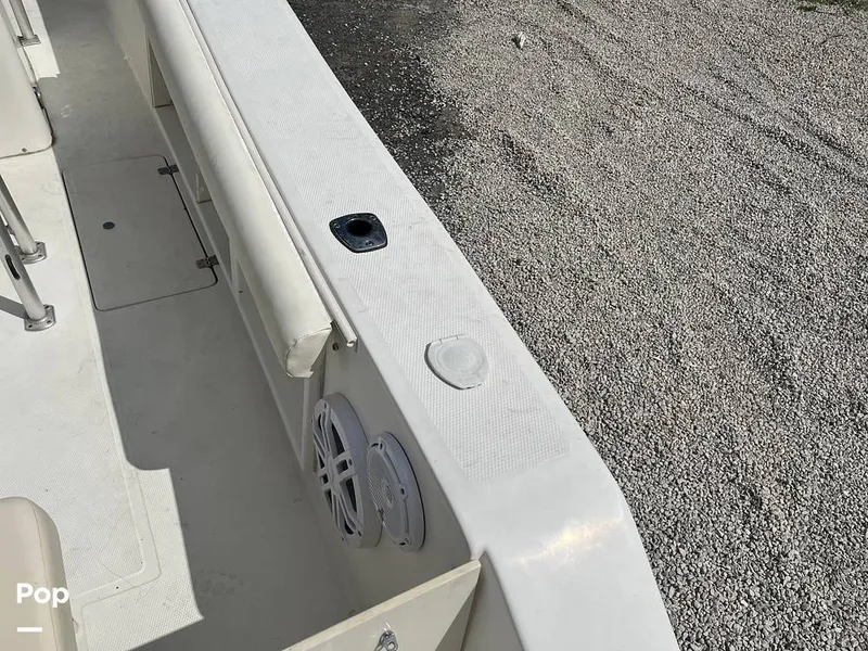 Slide: The Image of Mako 252 2005 - 15687035