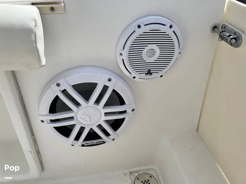 Slide: The Image of Mako 252 2005 - 15687042