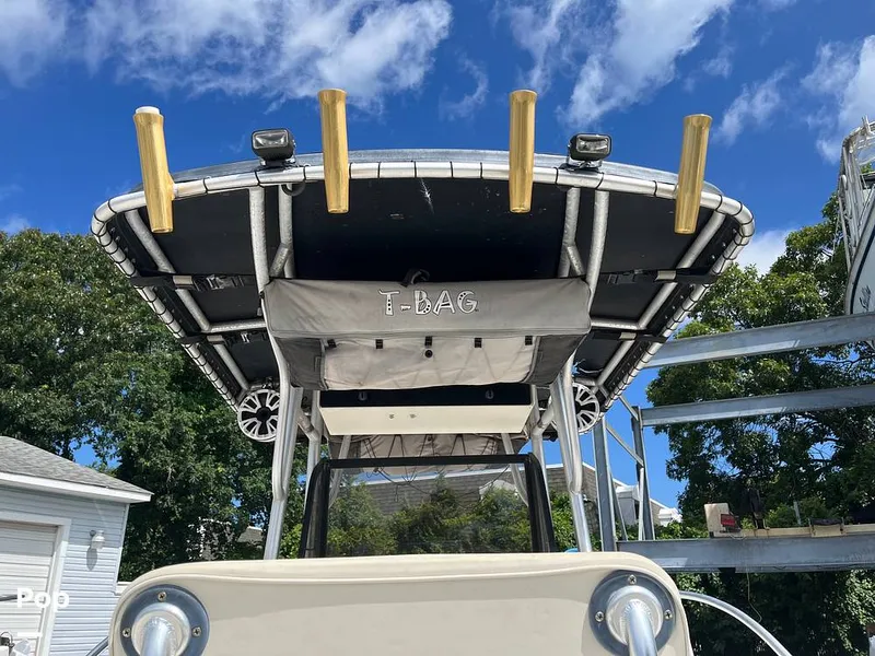 Slide: The Image of Mako 252 2005 - 15687045