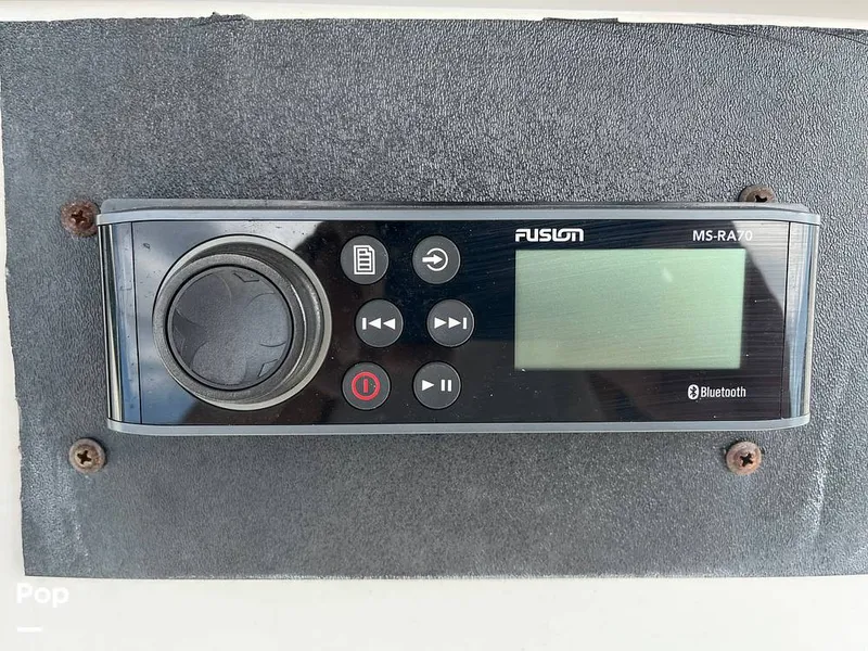 Slide: The Image of Mako 252 2005 - 15687049