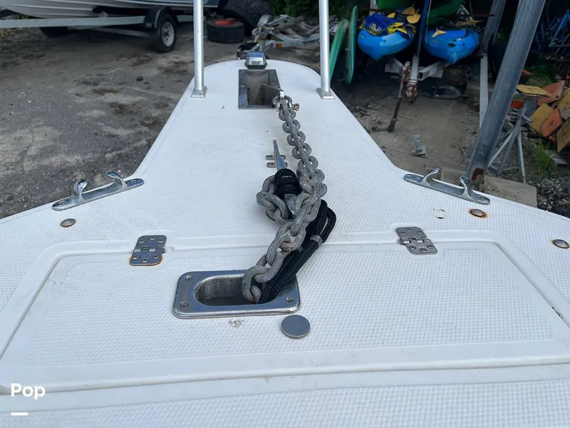 Slide: The Image of Mako 252 2005 - 15687068