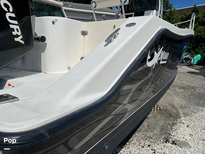 Slide: The Image of Mako 252 2005 - 15686983