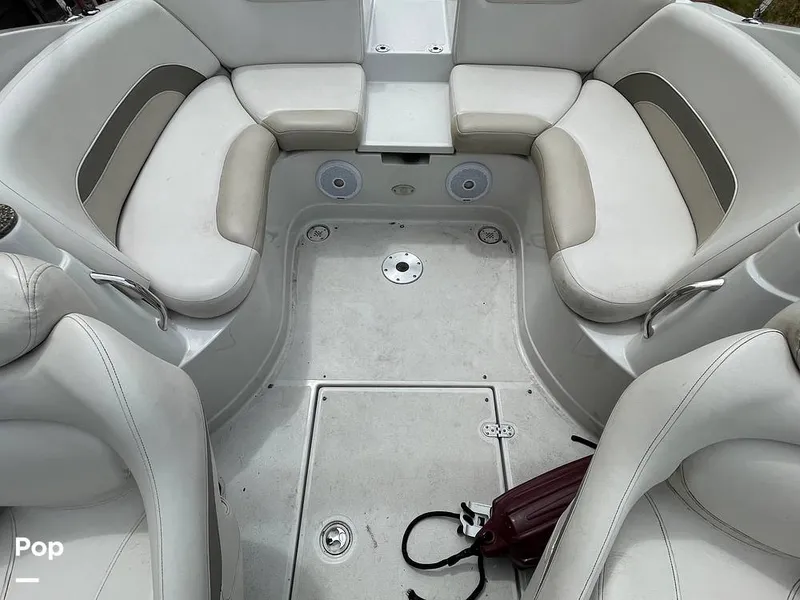 Slide: The Image of Crownline Boats 255 CCR 2007 - 15701834