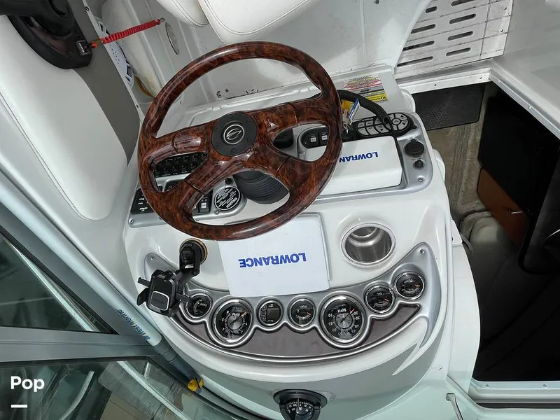 Slide: The Image of Crownline Boats 255 CCR 2007 - 15701840