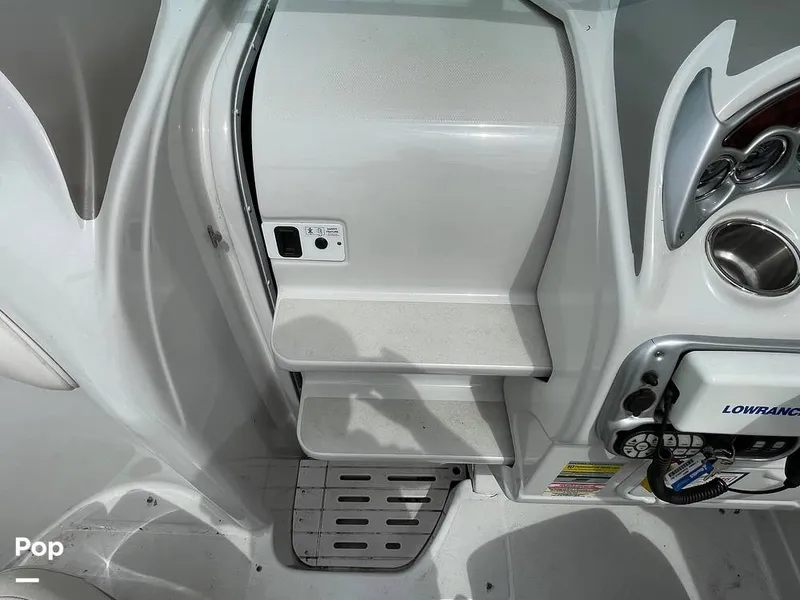 Slide: The Image of Crownline Boats 255 CCR 2007 - 15701852