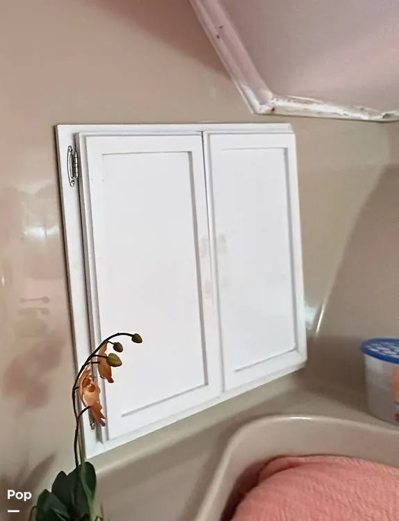 Slide: The Image of Blue Water Costal Cruiser 1985 - 15682033