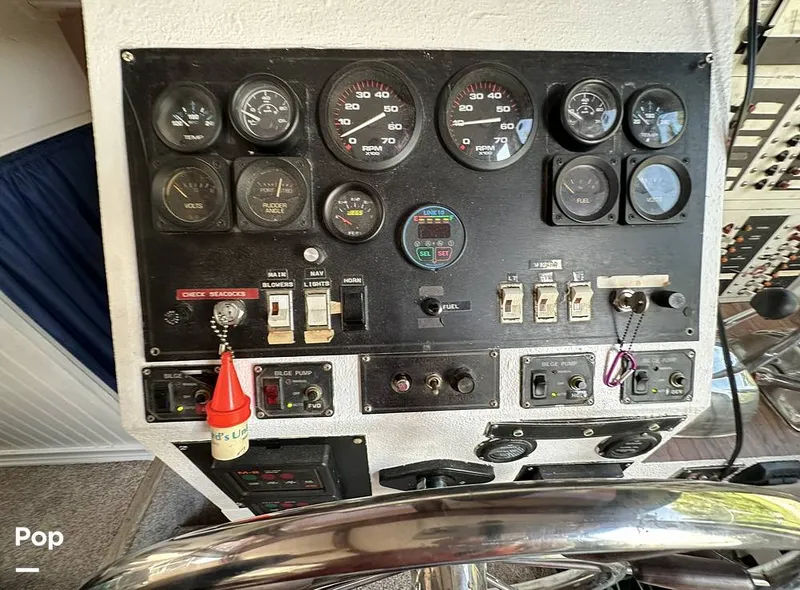 Slide: The Image of Blue Water Costal Cruiser 1985 - 15682047