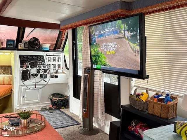 Slide: The Image of Blue Water Costal Cruiser 1985 - 15681903