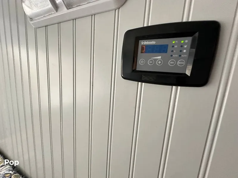 Slide: The Image of Blue Water Costal Cruiser 1985 - 15682078