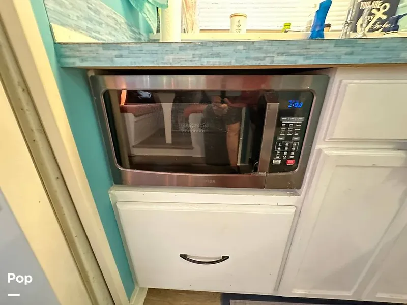 Slide: The Image of Blue Water Costal Cruiser 1985 - 15682107