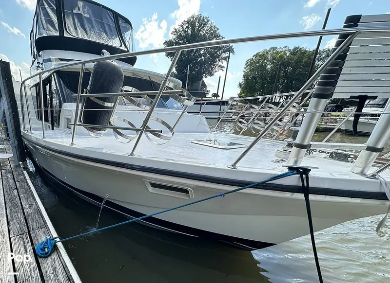 Slide: The Image of Blue Water Costal Cruiser 1985 - 15681914