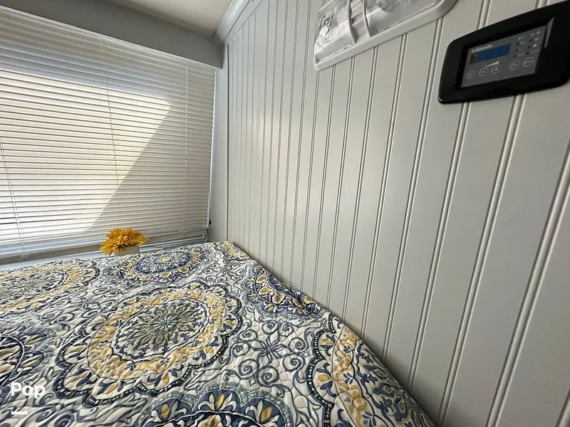 Slide: The Image of Blue Water Costal Cruiser 1985 - 15682077