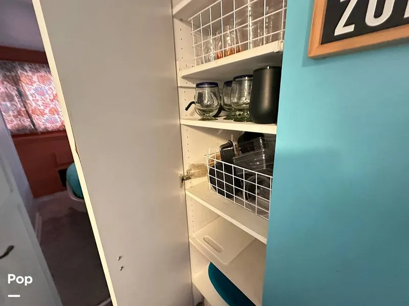 Slide: The Image of Blue Water Costal Cruiser 1985 - 15682082