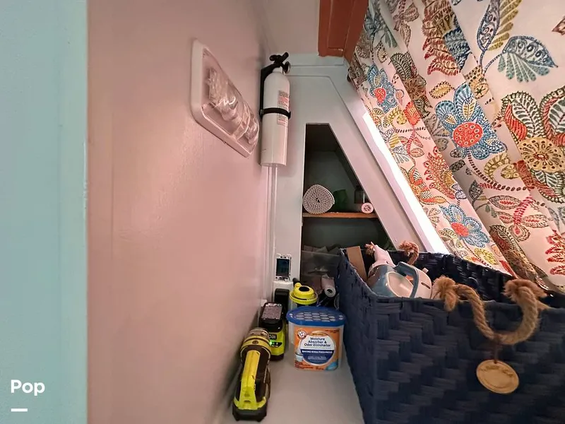 Slide: The Image of Blue Water Costal Cruiser 1985 - 15682096