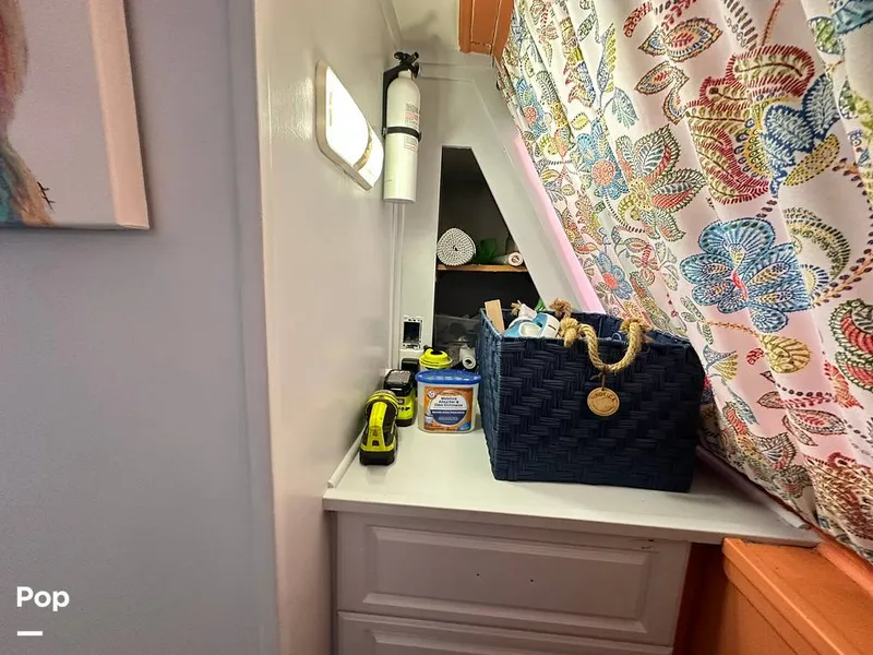 Slide: The Image of Blue Water Costal Cruiser 1985 - 15682098