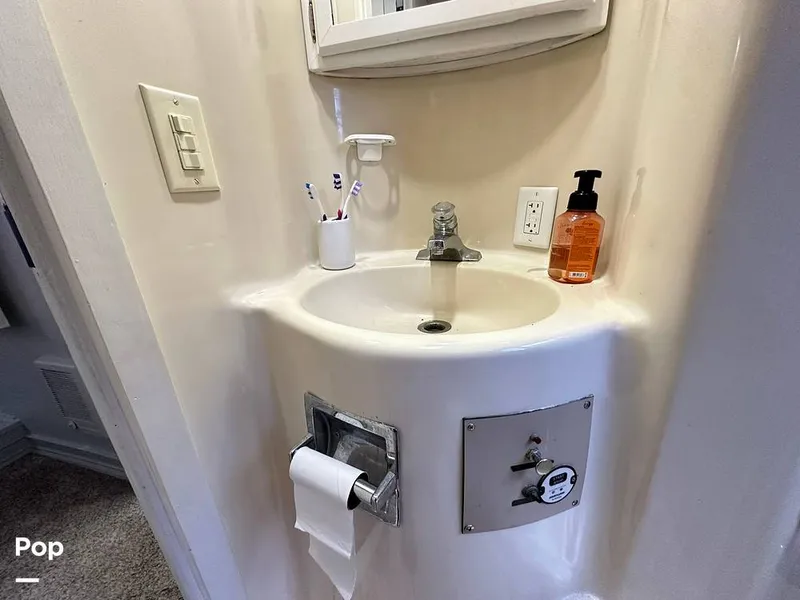 Slide: The Image of Blue Water Costal Cruiser 1985 - 15682108