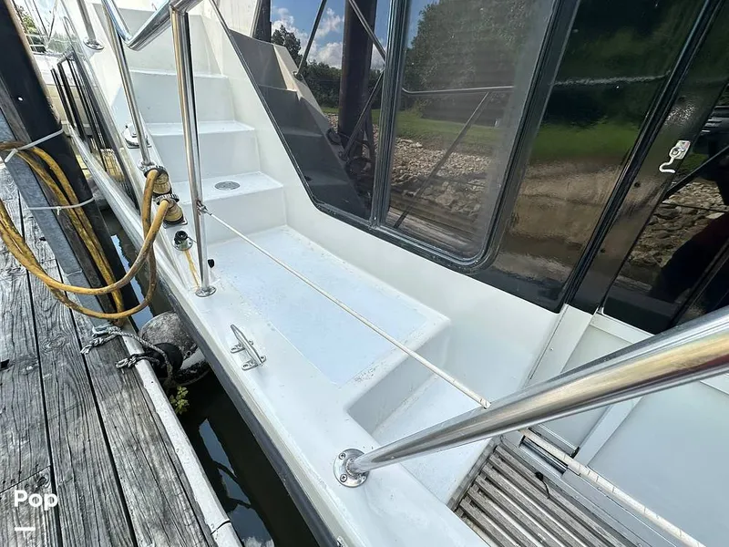 Slide: The Image of Blue Water Costal Cruiser 1985 - 15681925