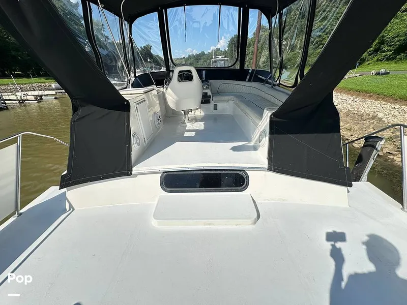 Slide: The Image of Blue Water Costal Cruiser 1985 - 15682018