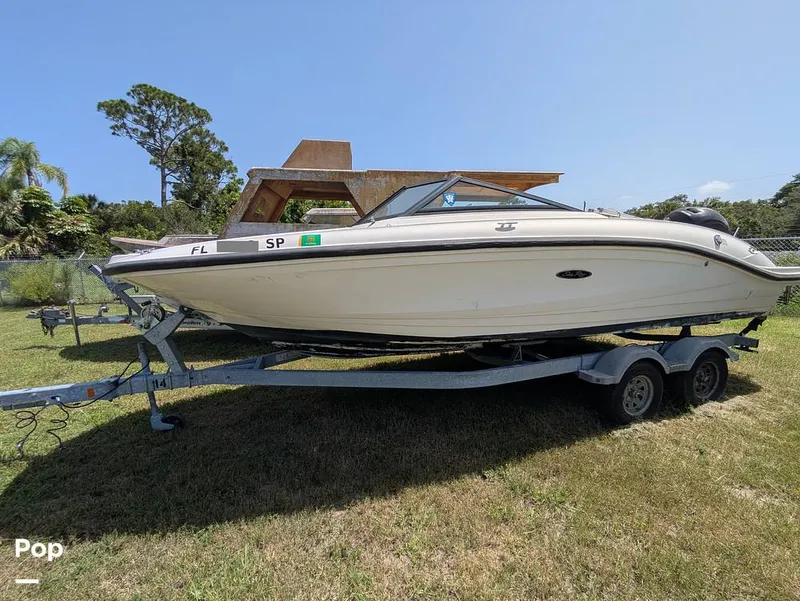 Slide: The Image of Sea Ray SPX 210 2020 - 15699010