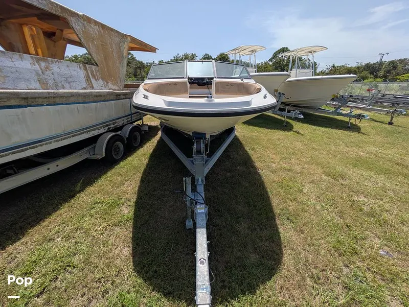 Slide: The Image of Sea Ray SPX 210 2020 - 15699012