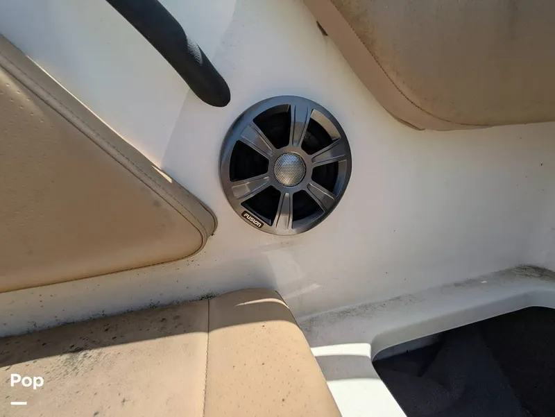 Slide: The Image of Sea Ray SPX 210 2020 - 15699046