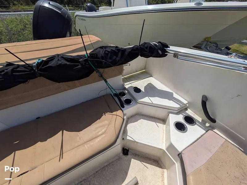 Slide: The Image of Sea Ray SPX 210 2020 - 15699060