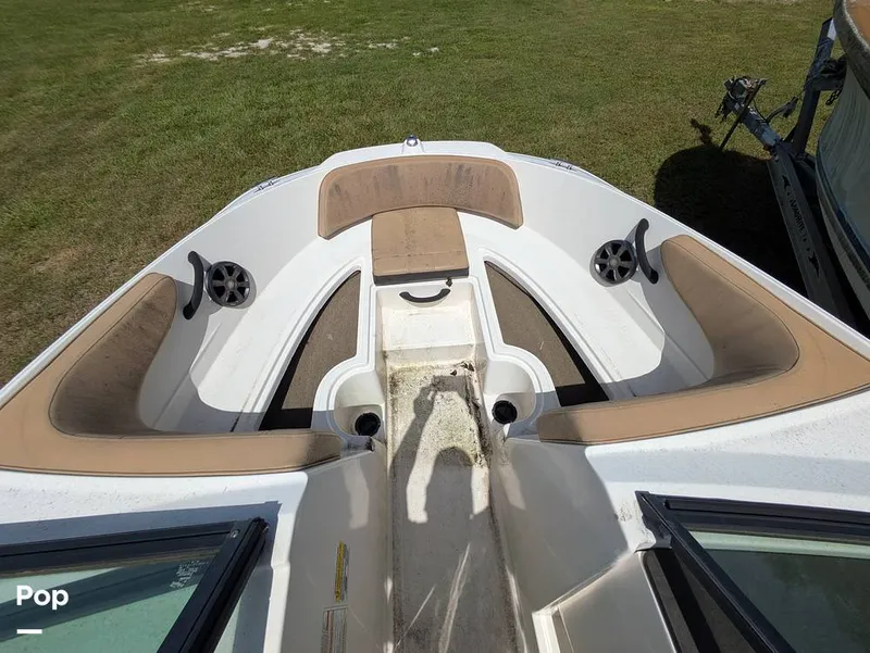 Slide: The Image of Sea Ray SPX 210 2020 - 15699127