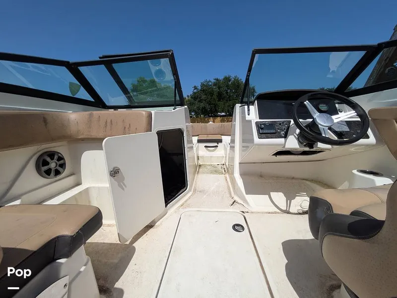 Slide: The Image of Sea Ray SPX 210 2020 - 15699148