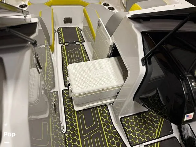 Slide: The Image of Cooler storage locker - 15916123