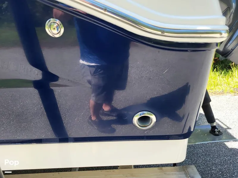 Slide: The Image of Robalo R200 2017 - 15759704